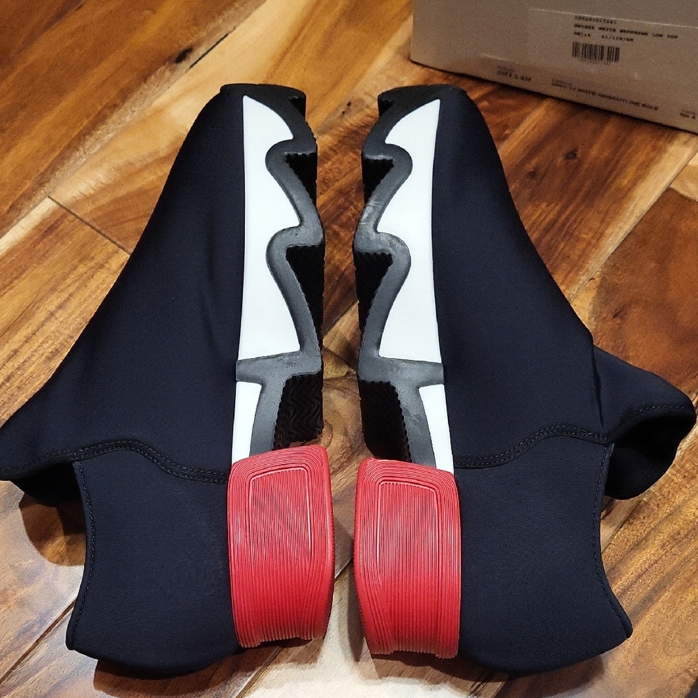 iRi Neoprene Low Top